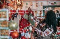 Holiday Shopping Safety – Avoiding Scams During the Busy Season